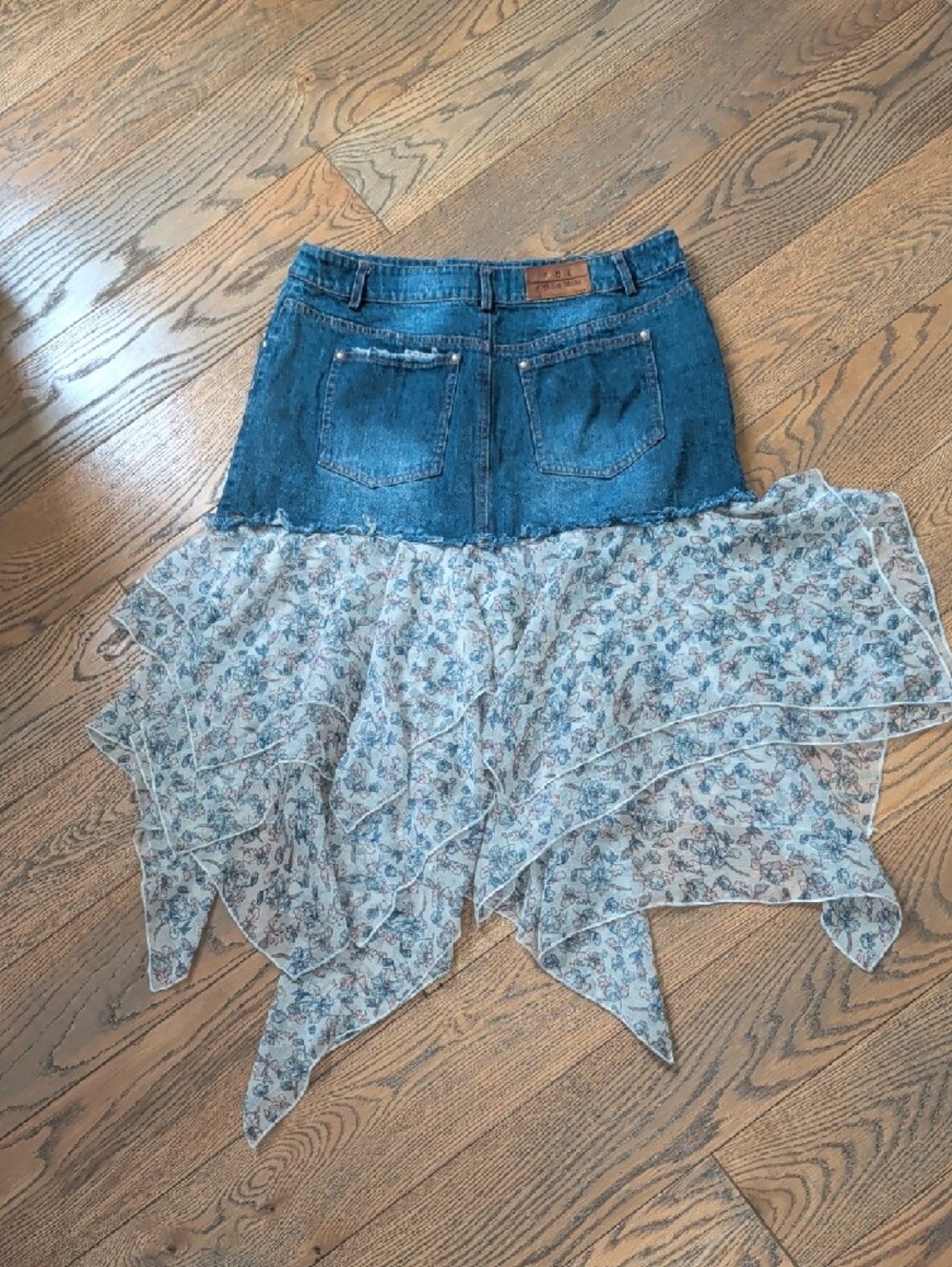 POL Denim Top with Floral Ruffle High-Low Skirt - Blue & Cream - Picture 3 of 3